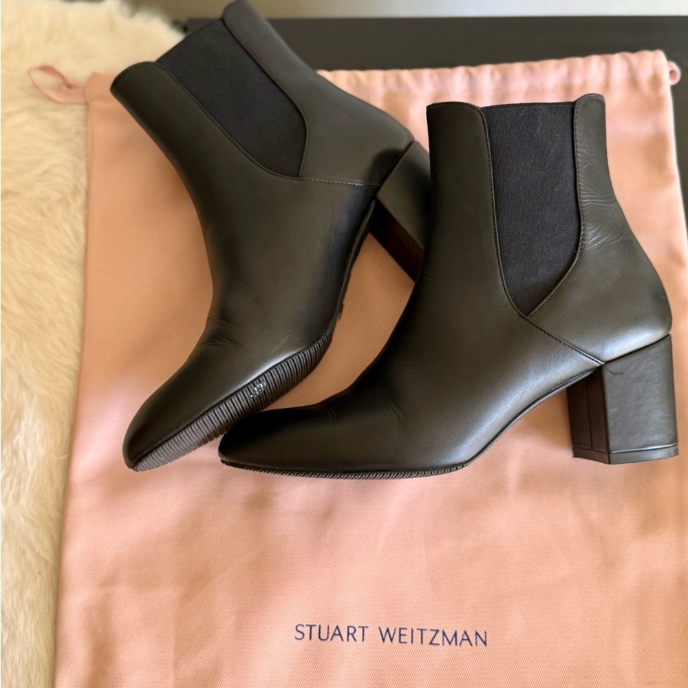 Stuart Weitzman Yuliana 60 Black Leather Booties